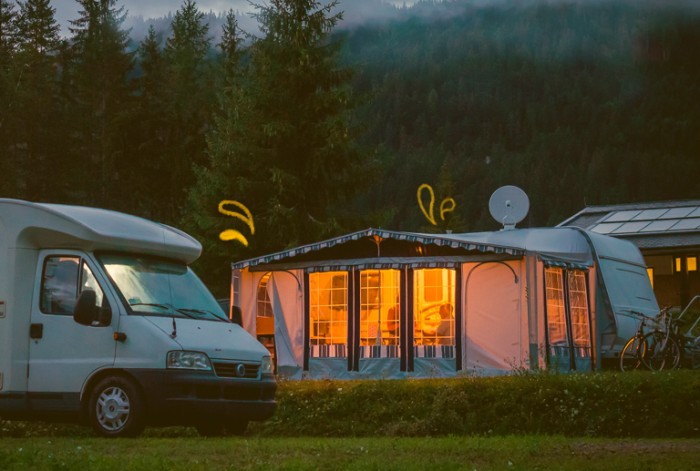 Sistemas de protección solar si te vas de camping